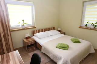 Проживание в семье Abies Villa Zagnańsk Двухместный номер с 1 кроватью и собственной ванной комнатой-1